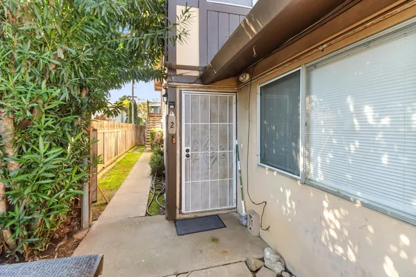 $834,000 | 831 Cathedral Court, Sacramento, CA 95825
