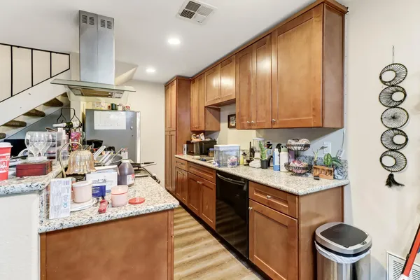 $834,000 | 831 Cathedral Court, Sacramento, CA 95825