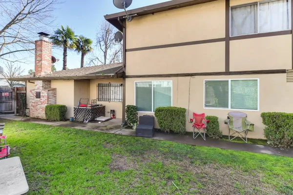 $834,000 | 831 Cathedral Court, Sacramento, CA 95825