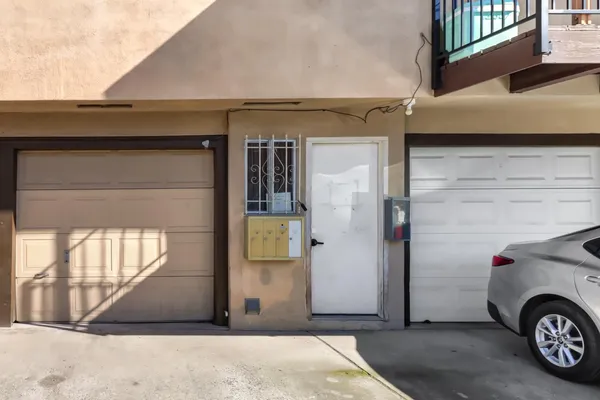 $834,000 | 831 Cathedral Court, Sacramento, CA 95825