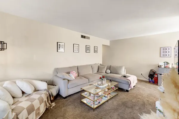 $834,000 | 831 Cathedral Court, Sacramento, CA 95825