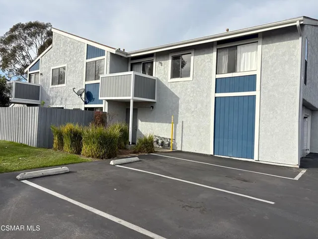 $2,900 | 5144 Longfellow Way, Oxnard, CA 93033