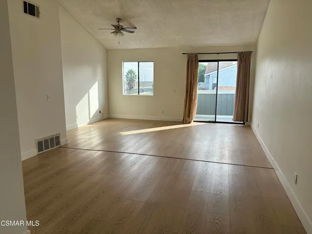 $2,900 | 5144 Longfellow Way, Oxnard, CA 93033