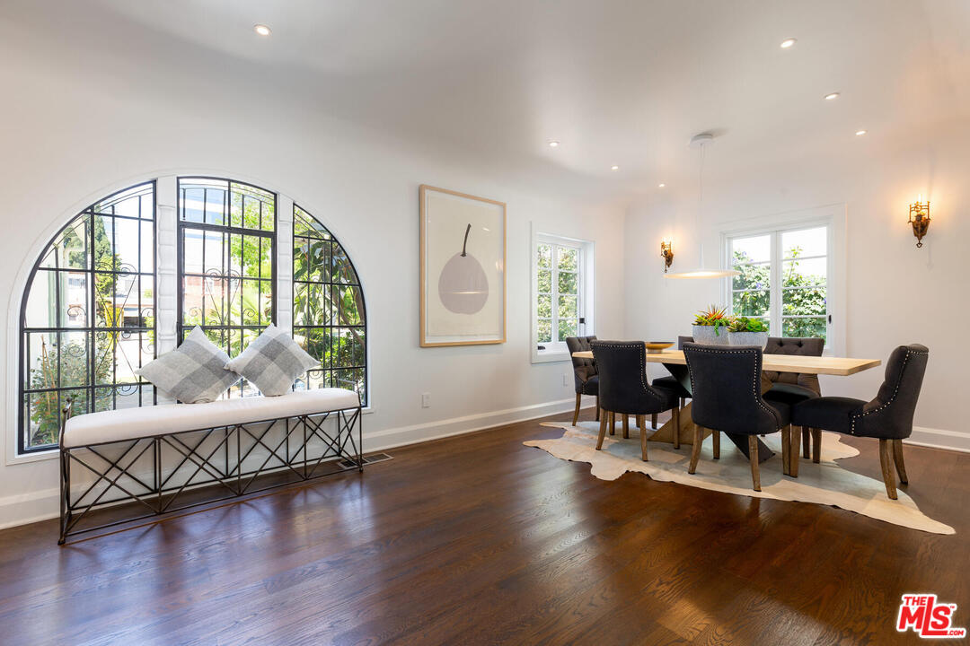 6230 Warner Drive Los Angeles, CA 90048 - Photo 12 of 50