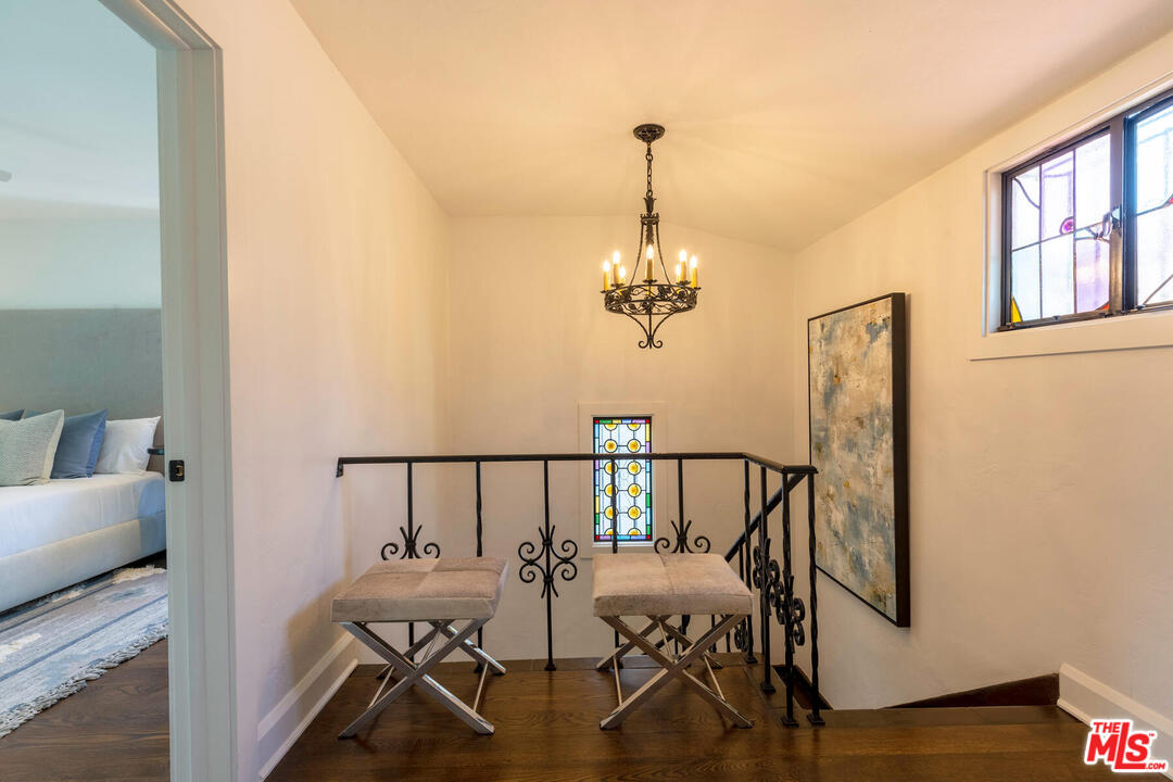 6230 Warner Drive Los Angeles, CA 90048 - Photo 20 of 50