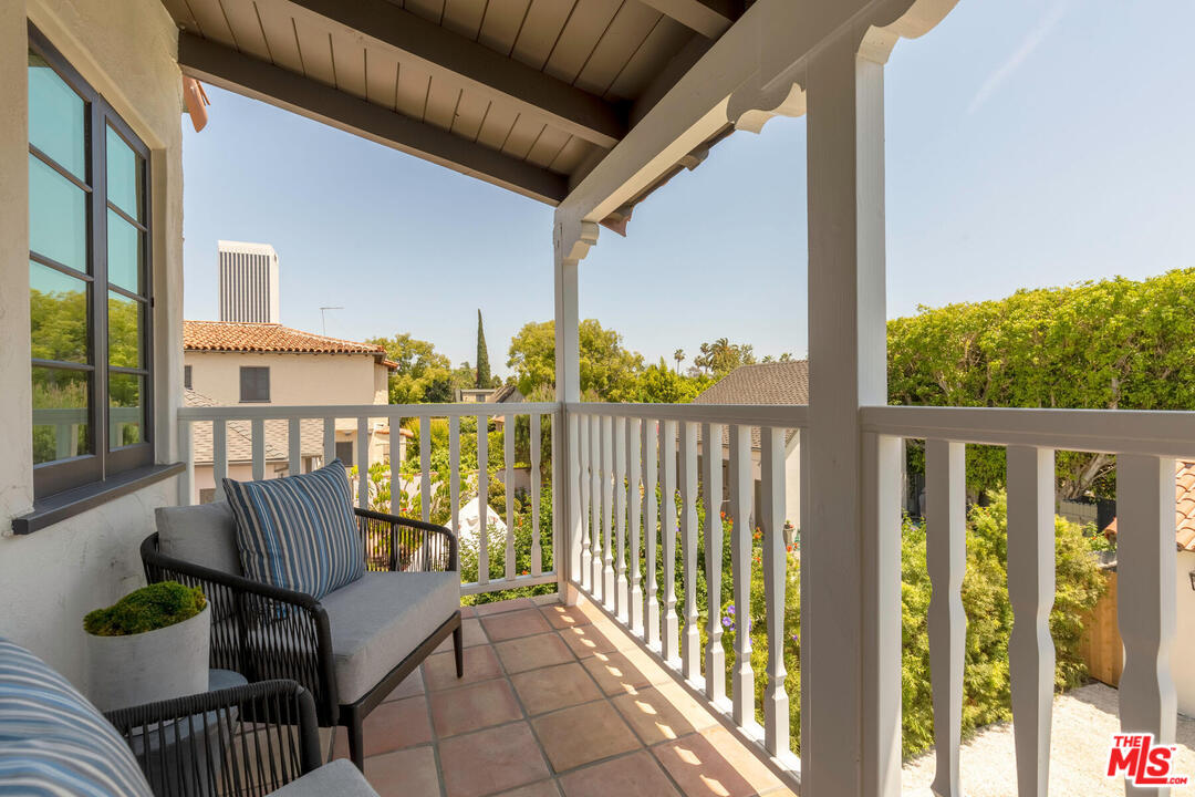 6230 Warner Drive Los Angeles, CA 90048 - Photo 25 of 50