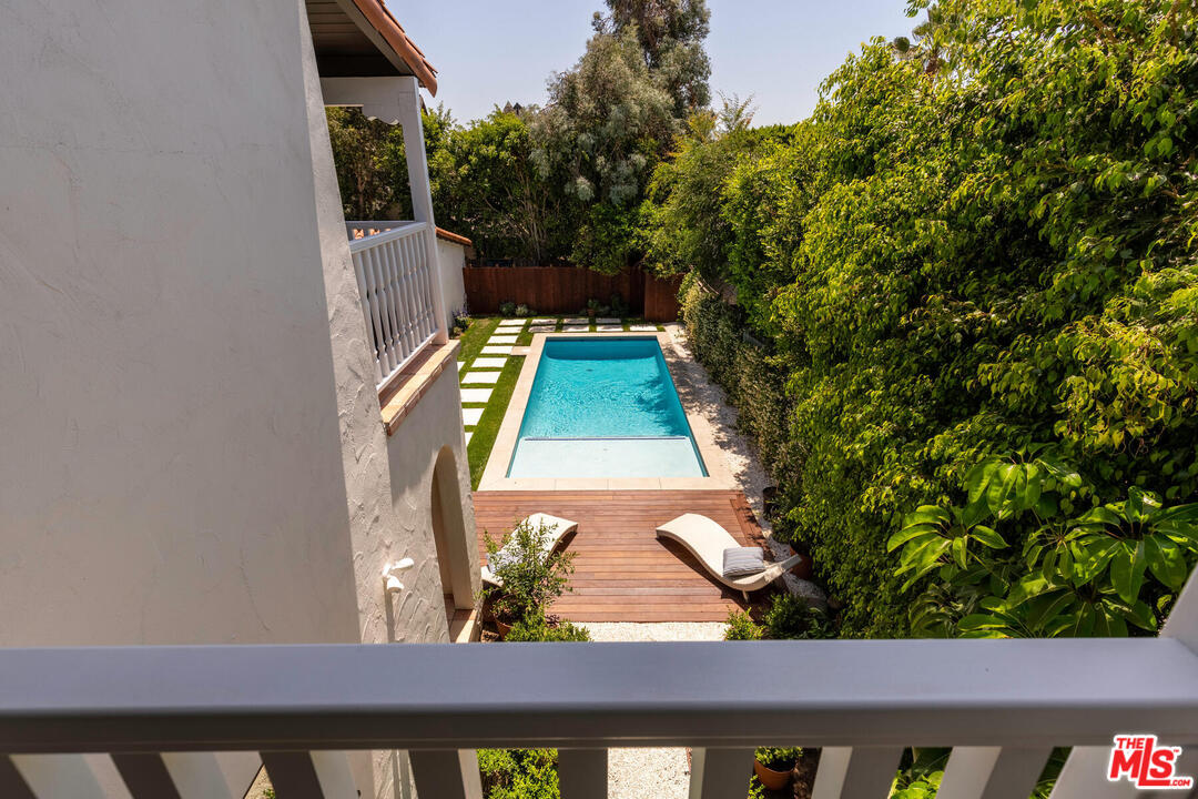 6230 Warner Drive Los Angeles, CA 90048 - Photo 30 of 50