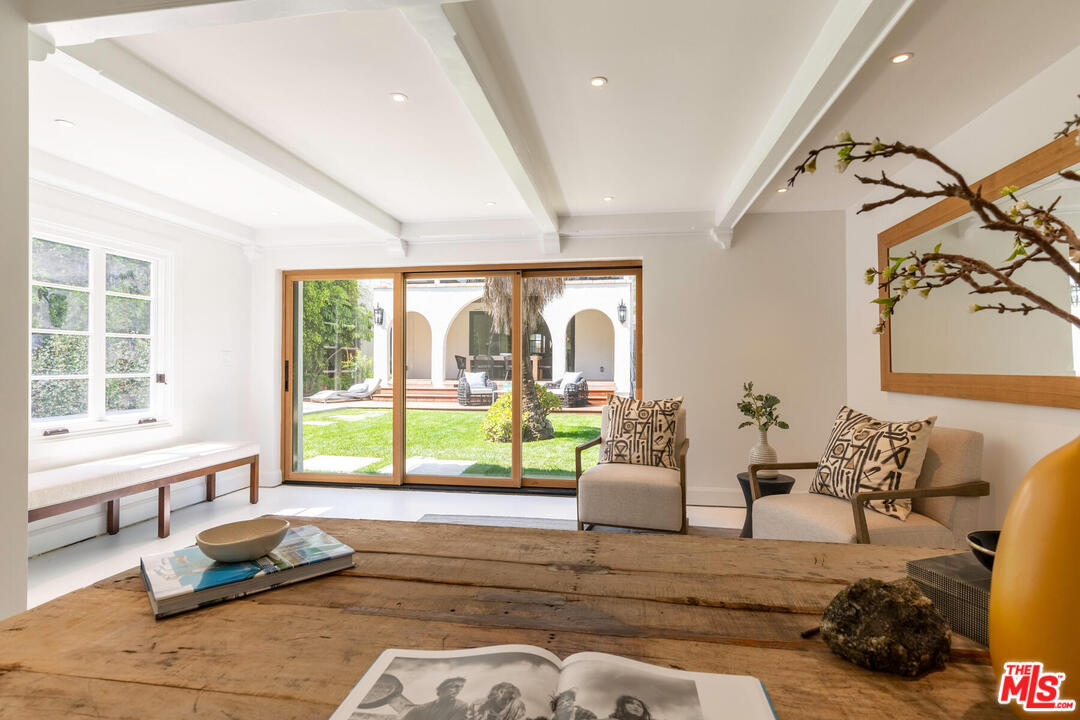 6230 Warner Drive Los Angeles, CA 90048 - Photo 44 of 50