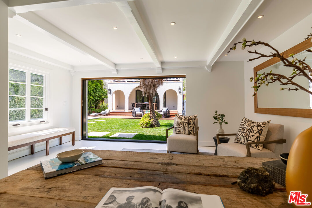 6230 Warner Drive Los Angeles, CA 90048 - Photo 45 of 50