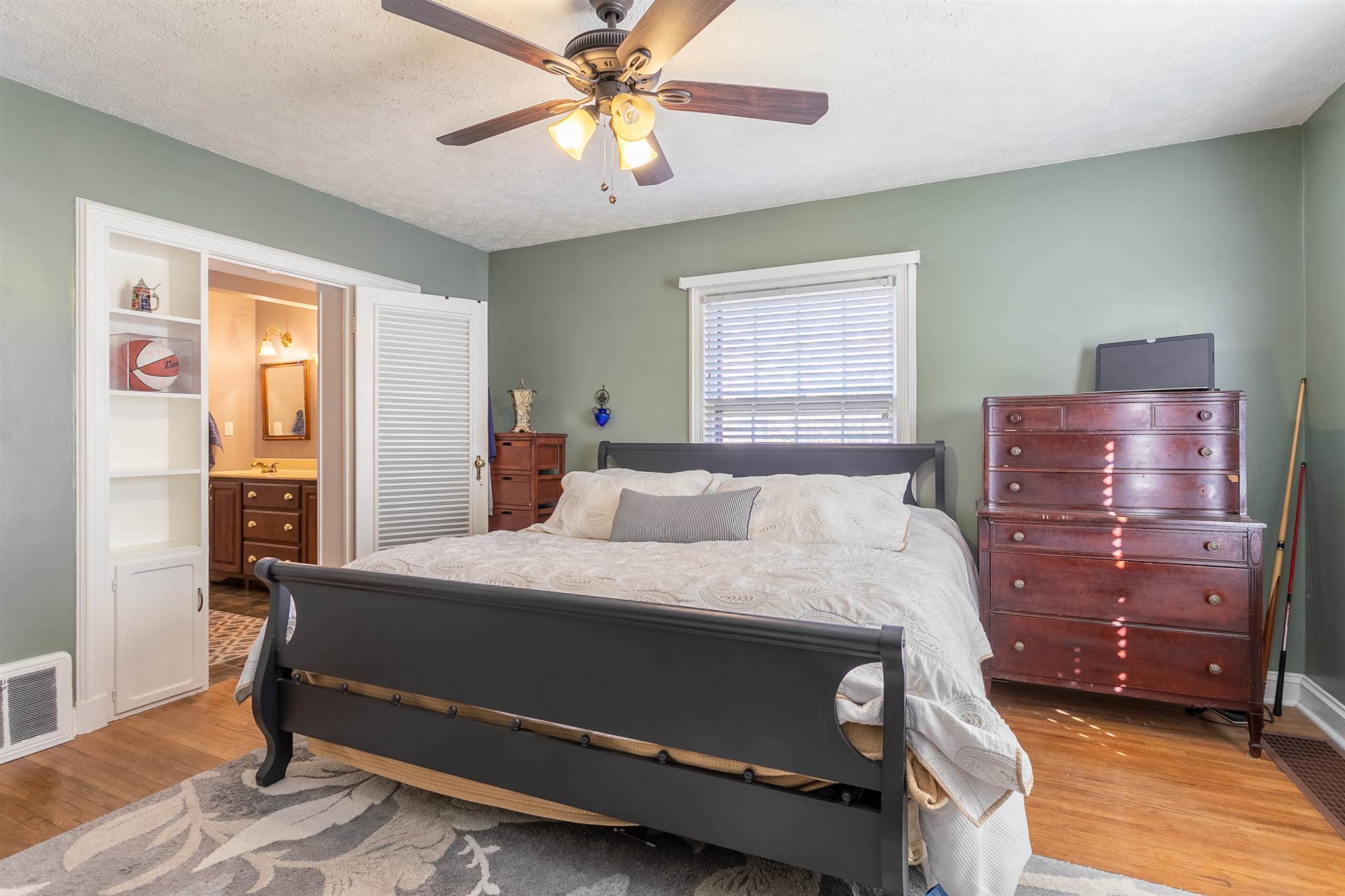 3512 Koring Road Evansville, IN 47720 - Photo 18 of 36 Gallery Image 18