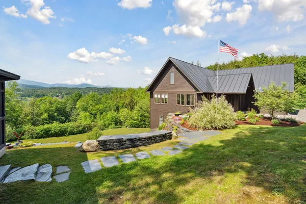 $2,595,000 | 237 Points North, Stowe, VT 05672