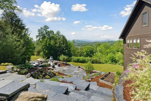 $2,595,000 | 237 Points North, Stowe, VT 05672