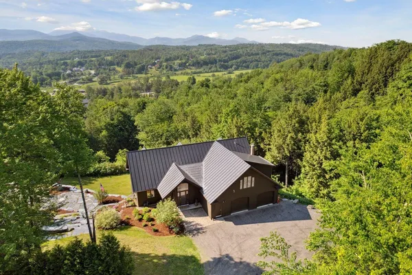 $2,595,000 | 237 Points North, Stowe, VT 05672