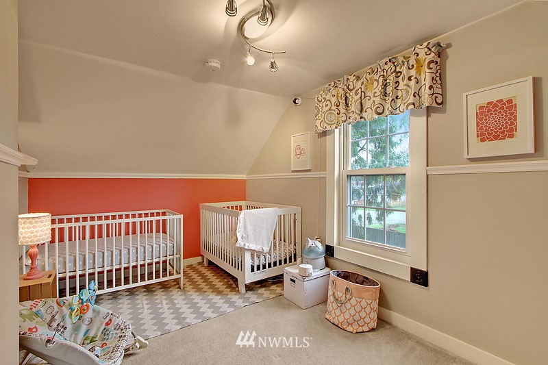 31747 West Rutherford Street Carnation, WA 98014 - Photo 8 of 13 Gallery Image 8