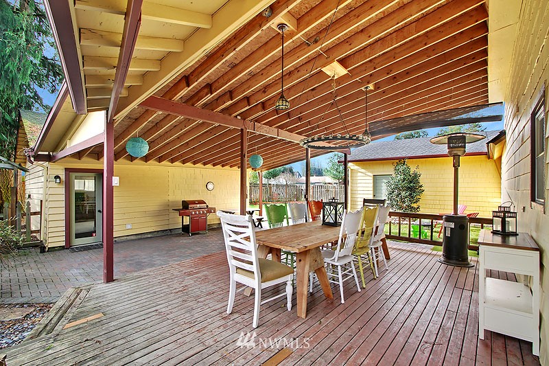 31747 West Rutherford Street Carnation, WA 98014 - Photo 10 of 13 Gallery Image 10