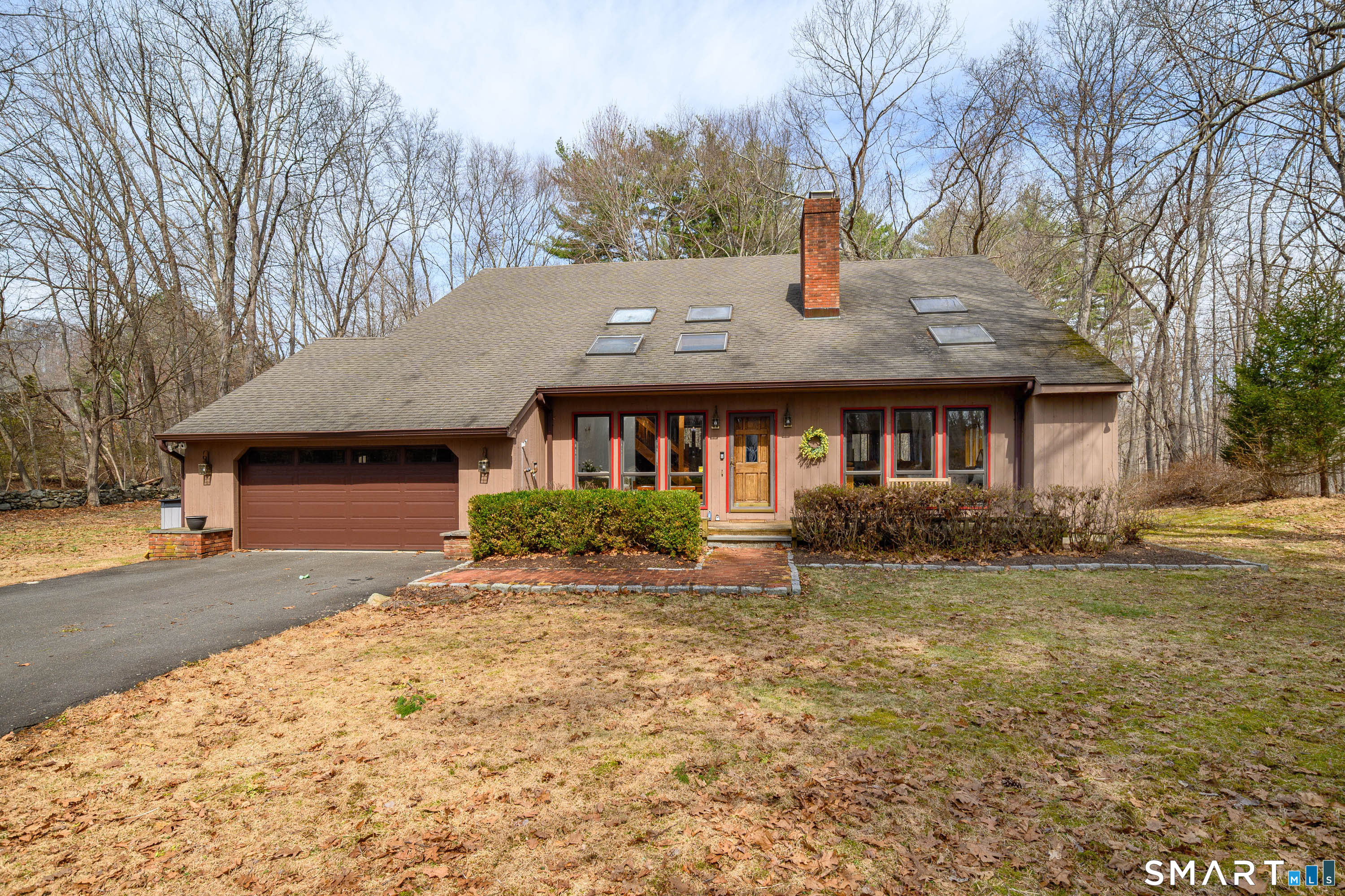 345 Florida Hill Road Ridgefield, CT 06877 - Photo 2 of 40