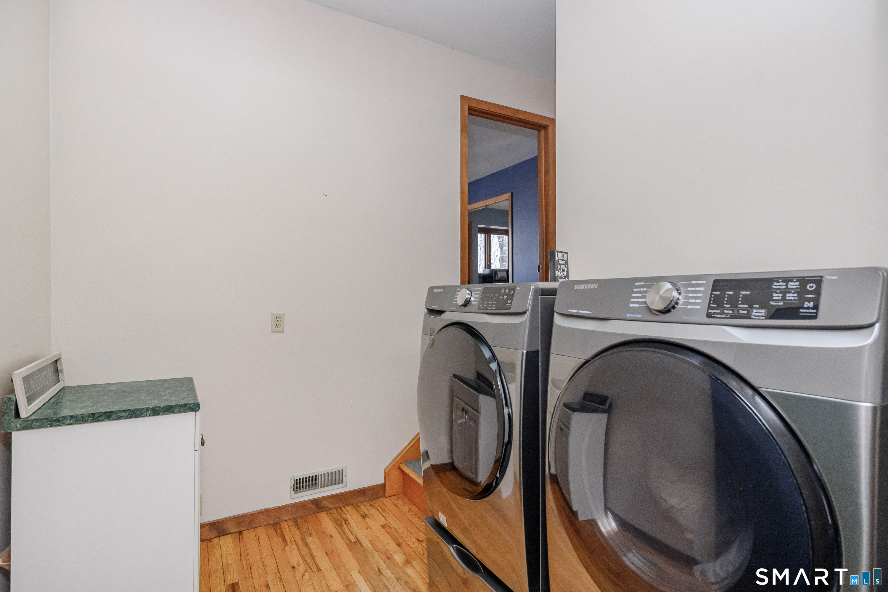 345 Florida Hill Road Ridgefield, CT 06877 - Photo 21 of 40