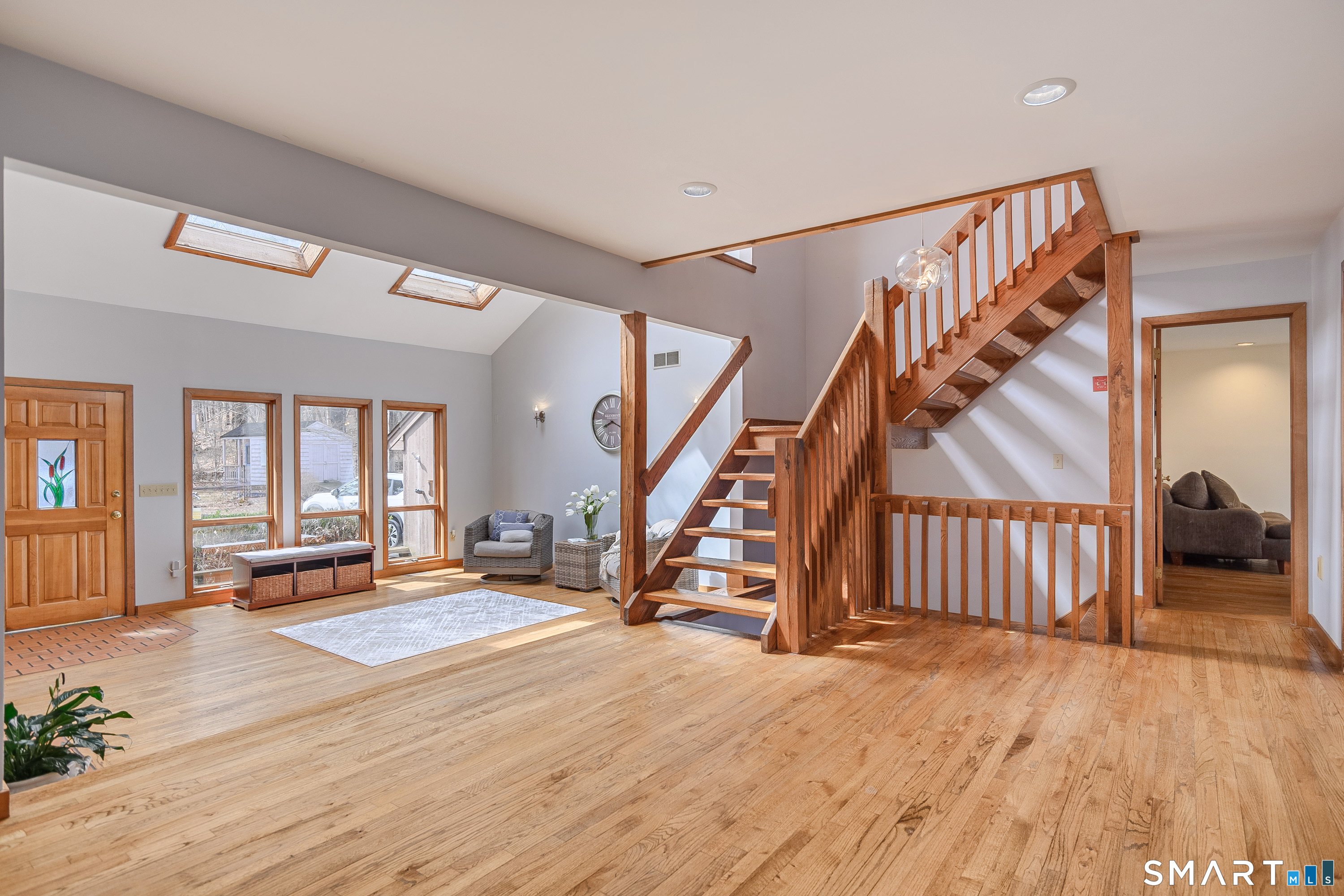 345 Florida Hill Road Ridgefield, CT 06877 - Photo 8 of 40