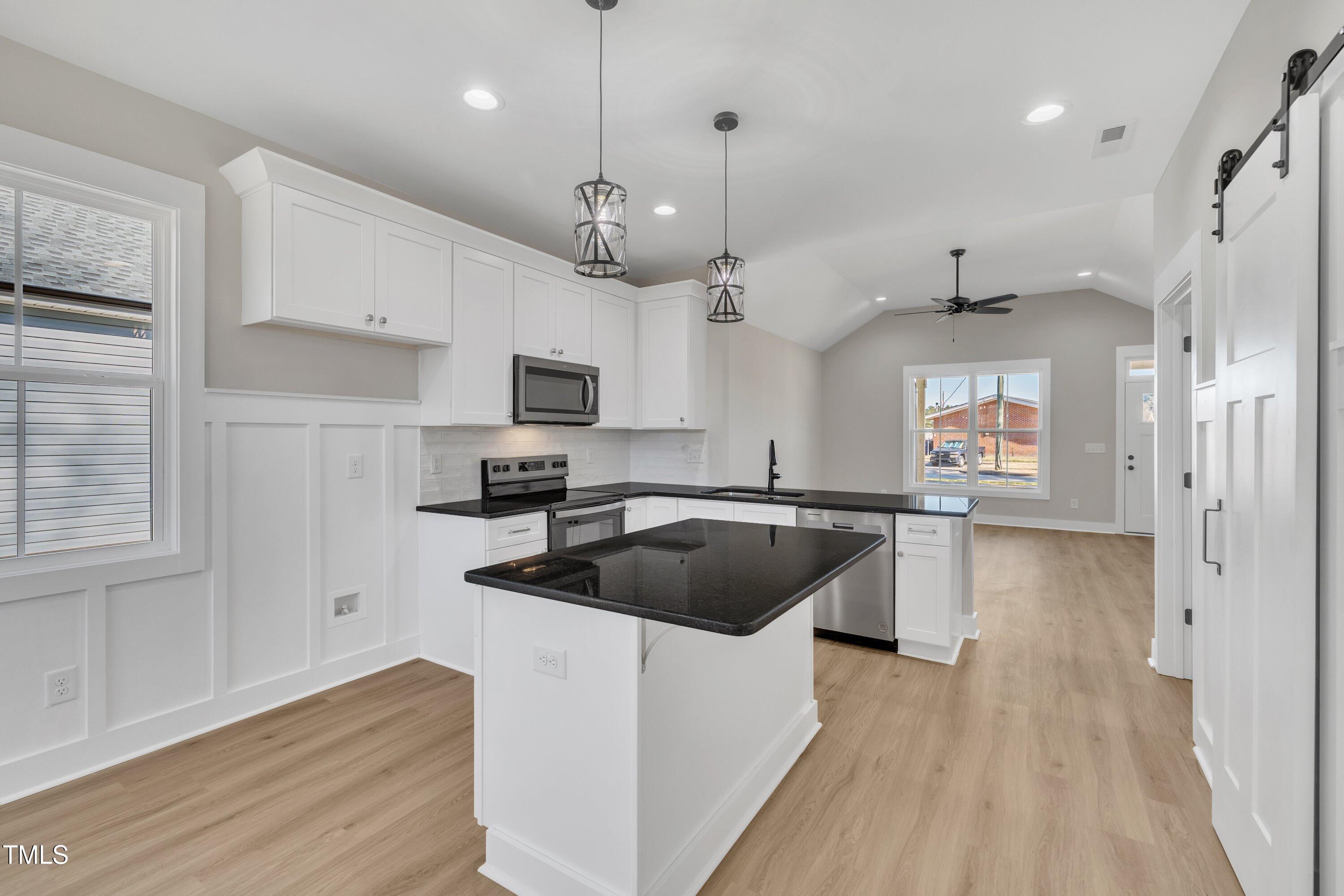 619 Ray Street Selma, NC 27576 - Photo 16 of 36 14-619 Ray St-19