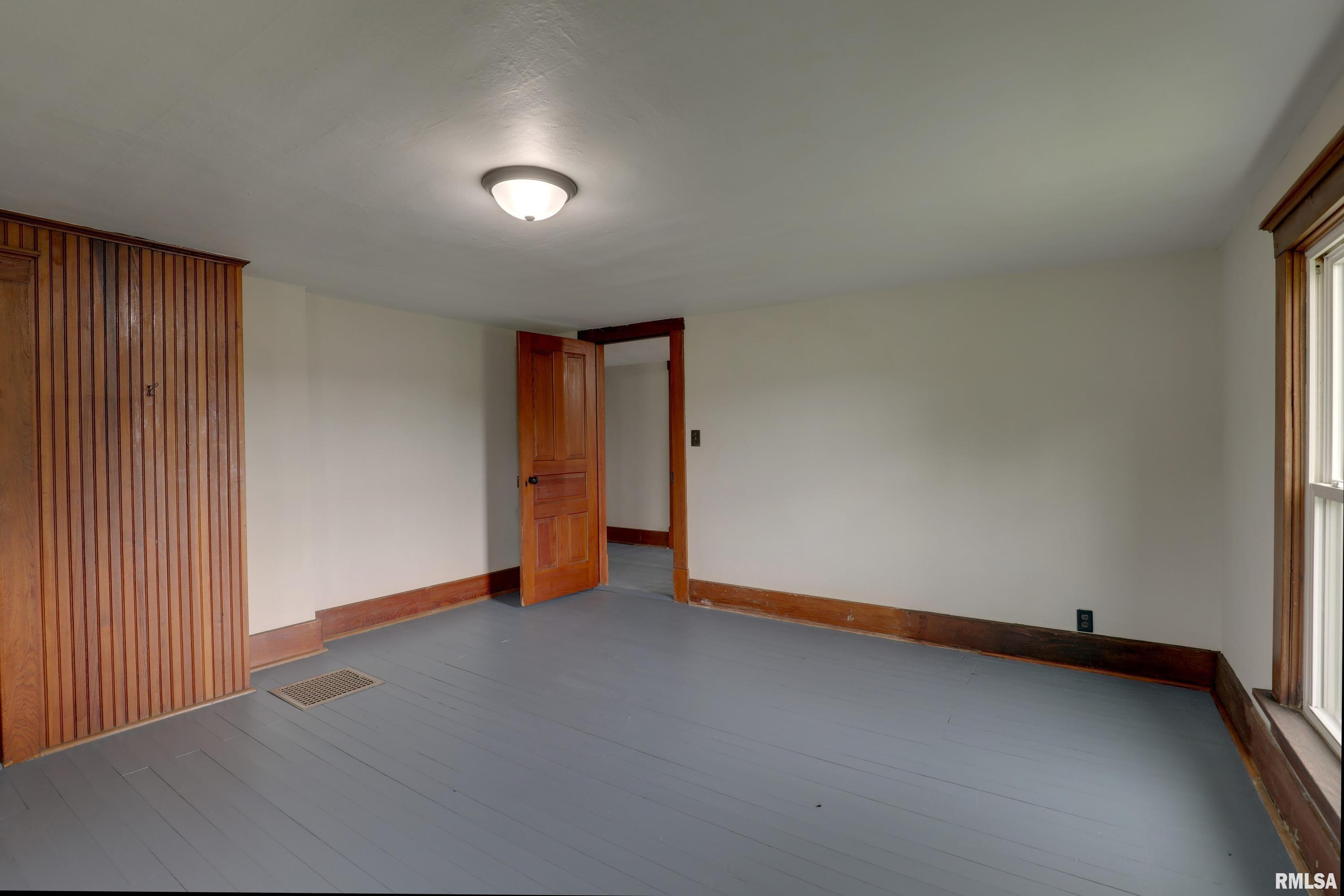 321 North Co Road 1200 Sutter, IL 62373 - Photo 28 of 63