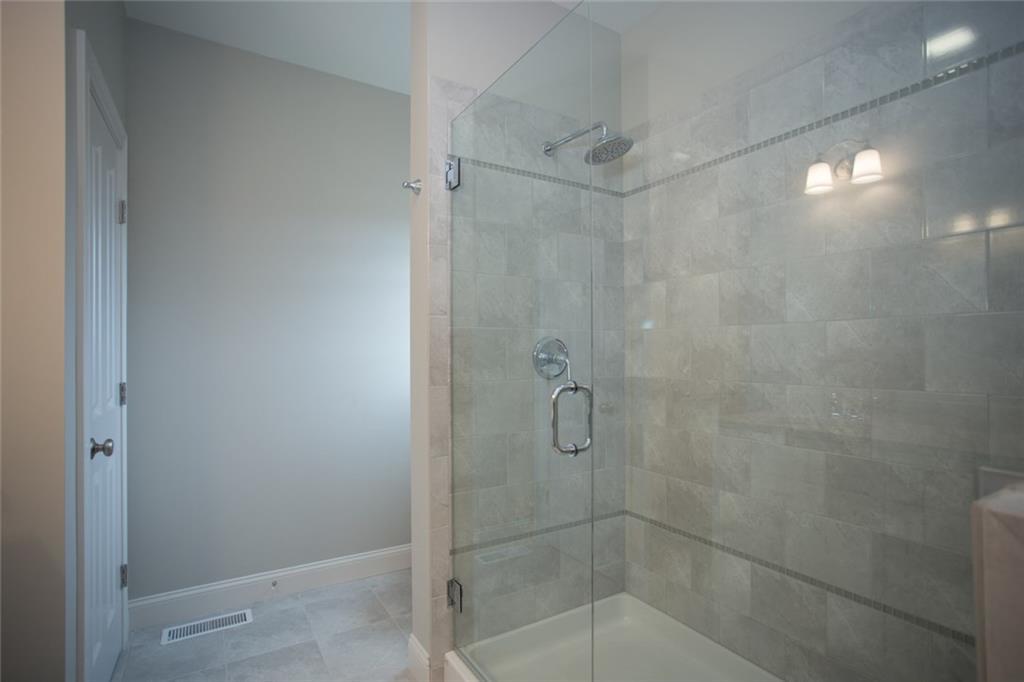 82 Wyman Way Cumberland Center, ME 04021 - Photo 20 of 28 Master bath