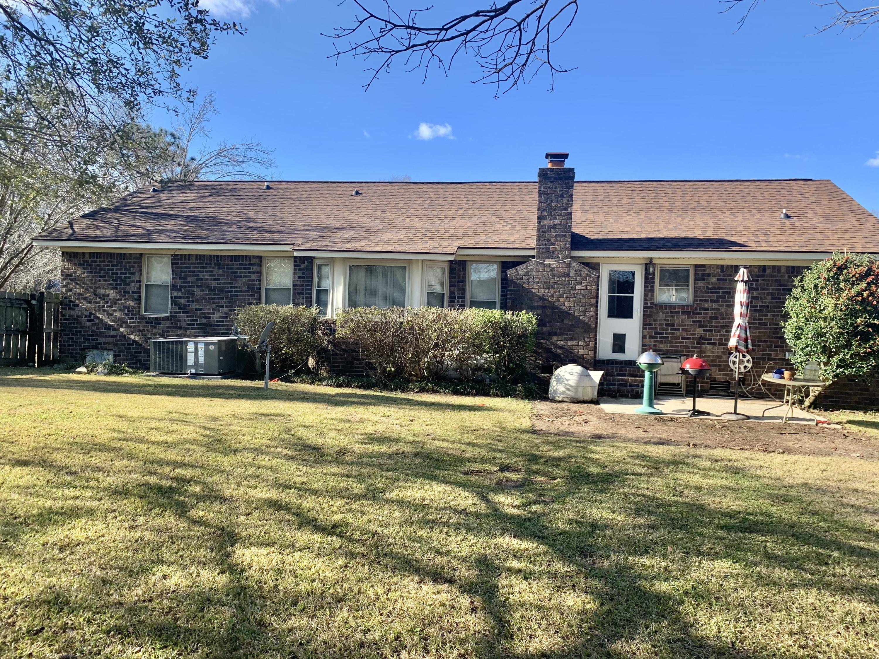 416 Fox Hunt Road Goose Creek, SC 29445 - Photo 5 of 27 B6030130-D57B-4F64-9DCE-A275BD1855BA
