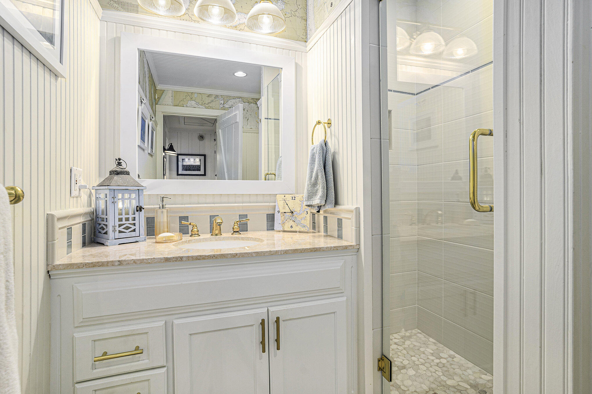 17784 West Spring Lake Road Spring Lake, MI 49456 - Photo 20 of 64 Second full bath