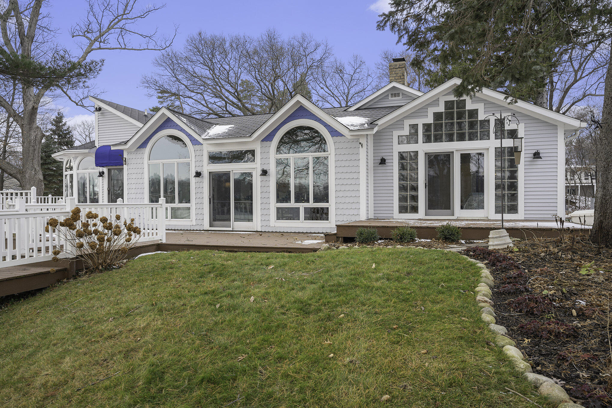 17784 West Spring Lake Road Spring Lake, MI 49456 - Photo 48 of 64 Primary and sunroom