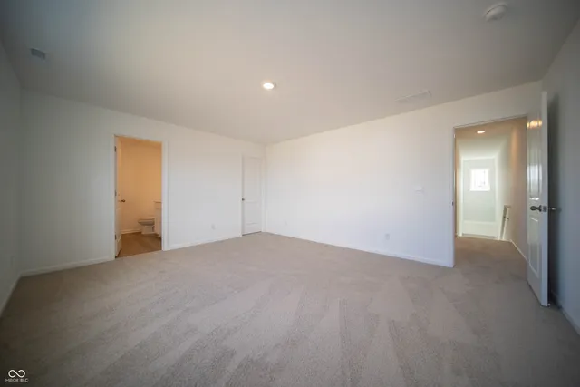 $289,900 | 6211 Wasco Drive, Whitestown, IN 46075