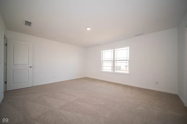 $289,900 | 6211 Wasco Drive, Whitestown, IN 46075