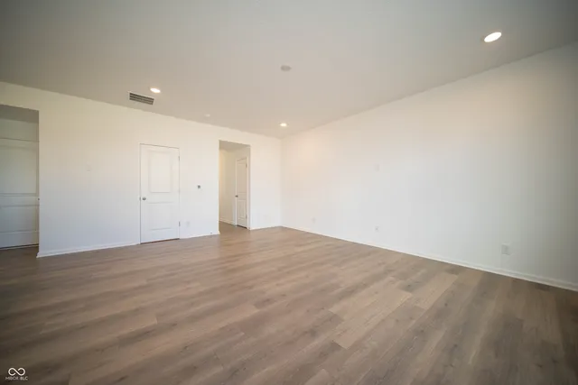 $289,900 | 6211 Wasco Drive, Whitestown, IN 46075