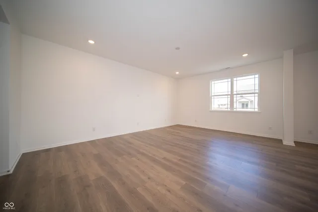 $289,900 | 6211 Wasco Drive, Whitestown, IN 46075