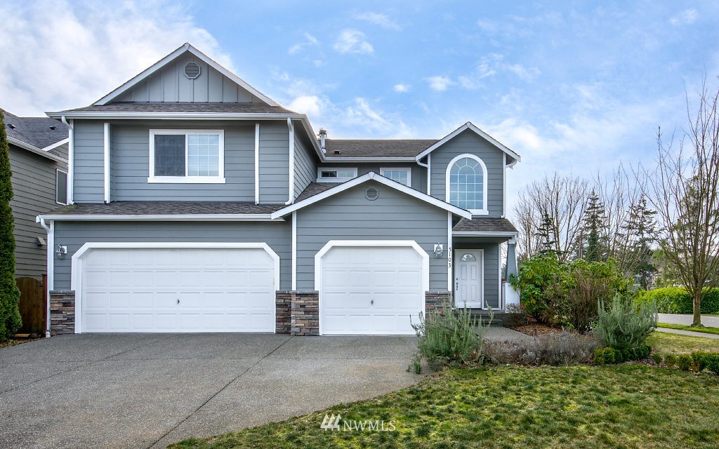 5103 Northeast 8th Place Renton, WA 98059 - Photo 1 of 25