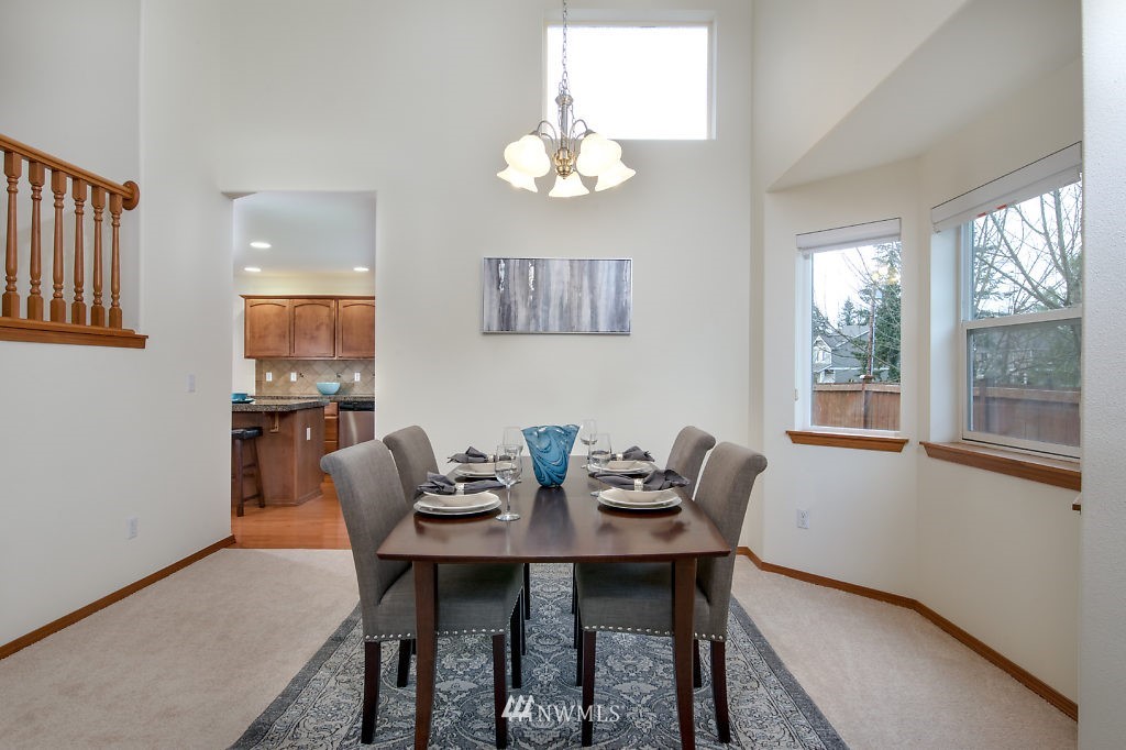 5103 Northeast 8th Place Renton, WA 98059 - Photo 5 of 25