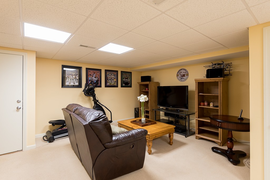 39 Turtle Brook Road, Unit 39 Canton, MA 02021 - Photo 14 of 19 Gallery Image 14