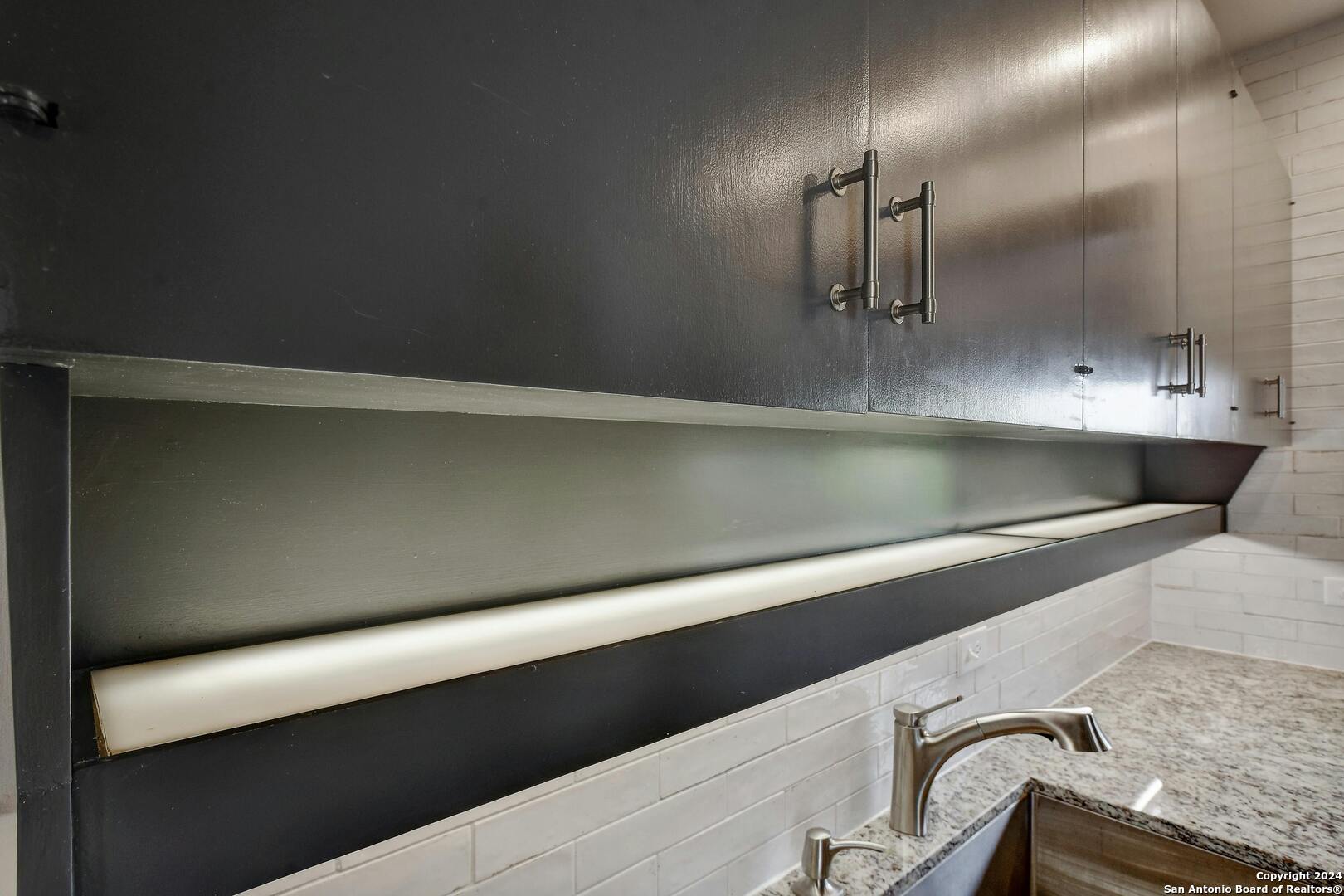 143 Terrell Road, Unit 1/2 San Antonio, TX 78209 - Photo 14 of 31