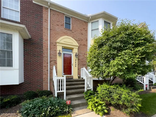 $3,600 | 8426 Chester Parkway, Cleveland, OH 44106