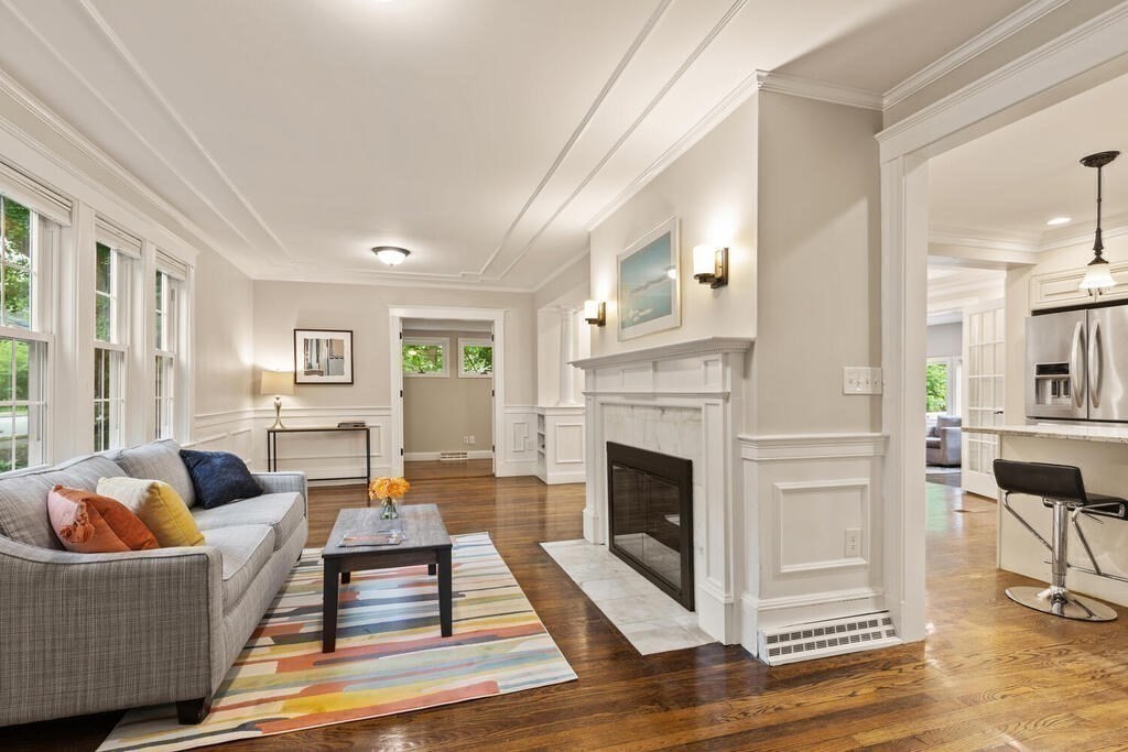 472 Marrett Road Lexington, MA 02421 - Photo 4 of 32