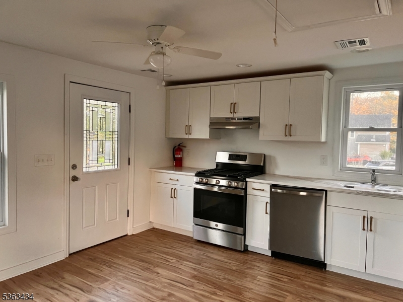 7 River Road Montville, NJ 07045 - Photo 18 of 30 Gallery Image 18