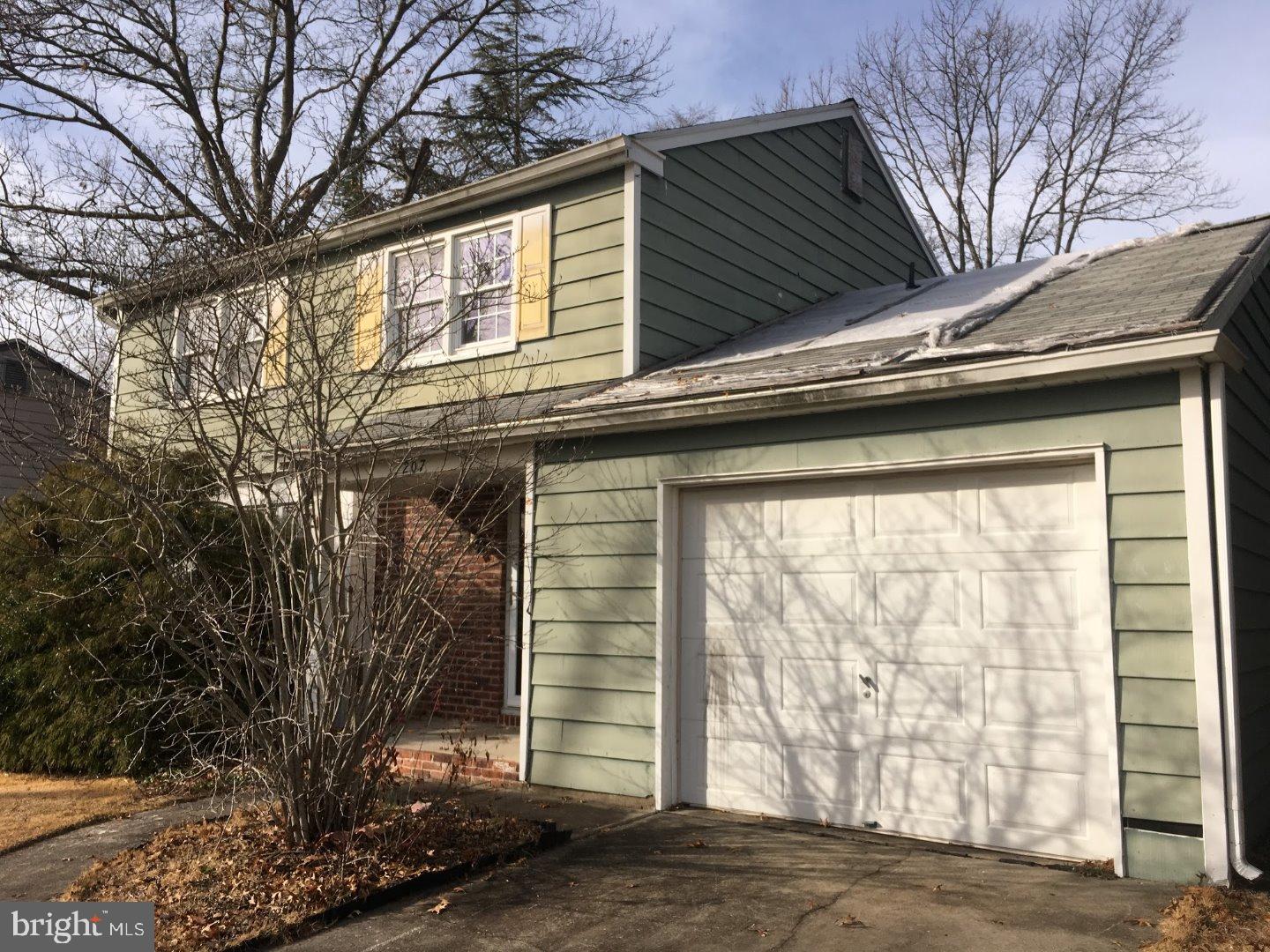 207 Dubois Road Glassboro, NJ 08028 - Photo 2 of 24