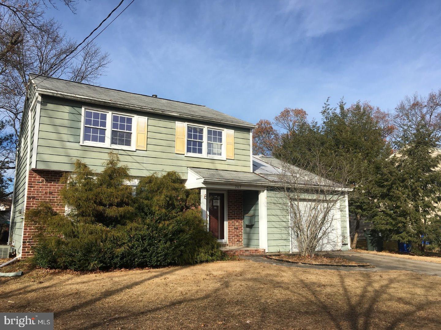 207 Dubois Road Glassboro, NJ 08028 - Photo 3 of 24