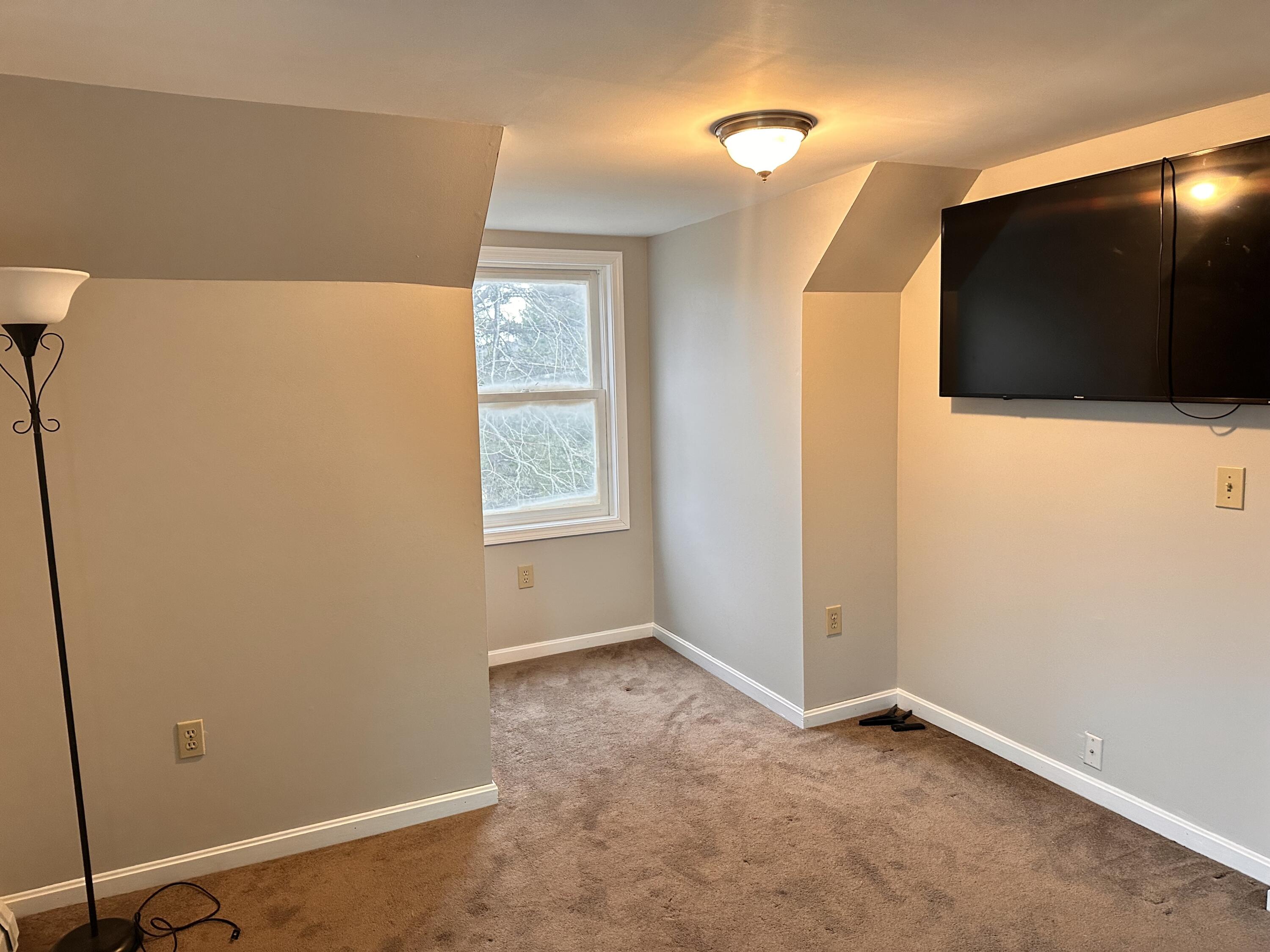 11 Burma Road North Berwick, ME 03906 - Photo 16 of 48 IMG_4696