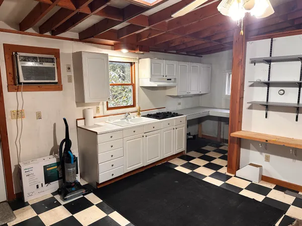 $485,000 | 11 Burma Road, North Berwick, ME 03906