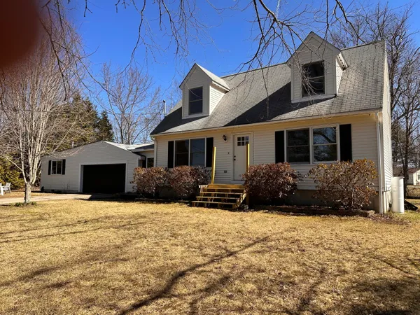 $485,000 | 11 Burma Road, North Berwick, ME 03906