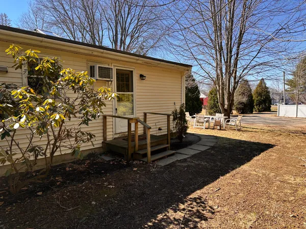 $485,000 | 11 Burma Road, North Berwick, ME 03906