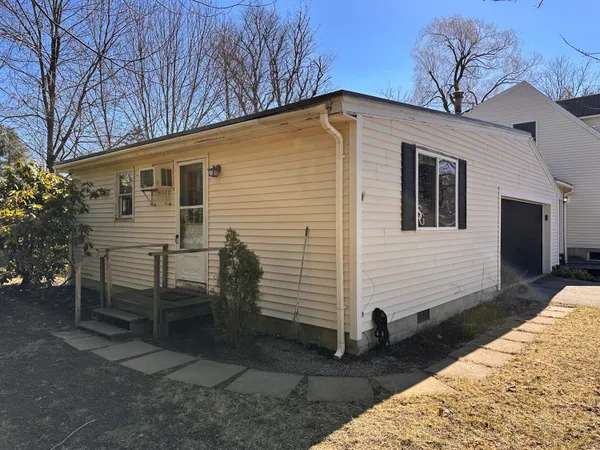 $485,000 | 11 Burma Road, North Berwick, ME 03906