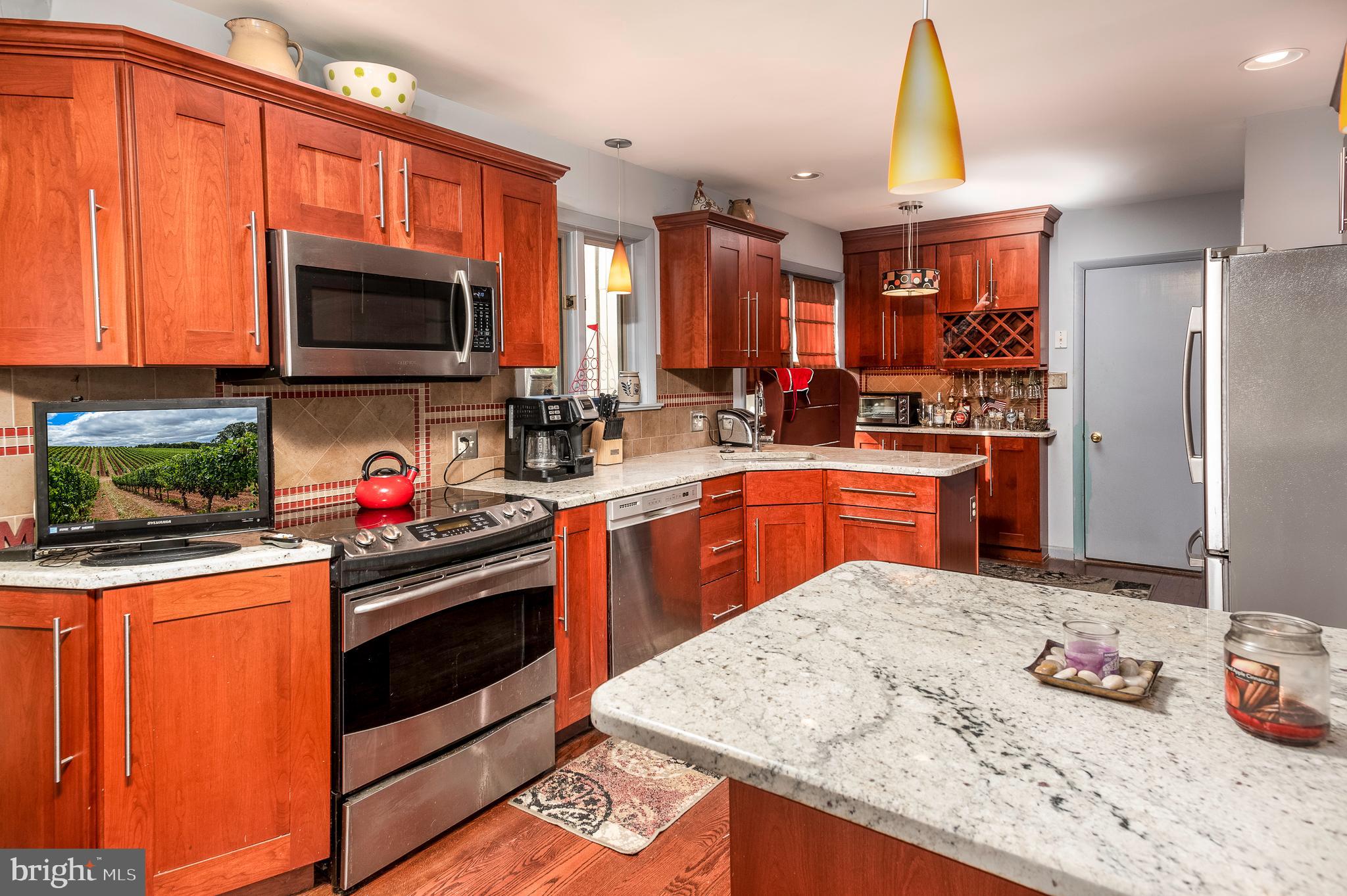 711 Oxford Road Lancaster, PA 17601 - Photo 11 of 29 Gallery Image 11