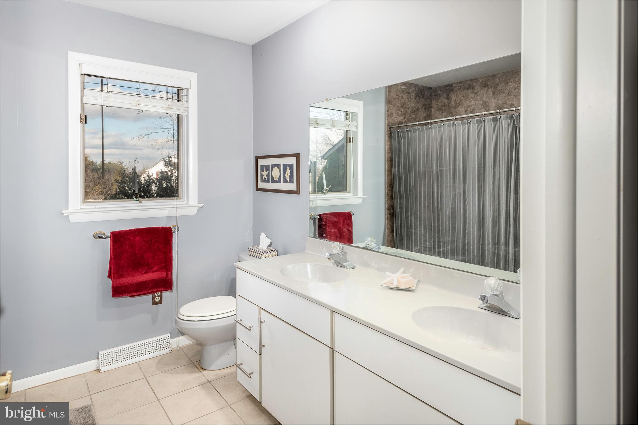 711 Oxford Road Lancaster, PA 17601 - Photo 16 of 29 Gallery Image 16