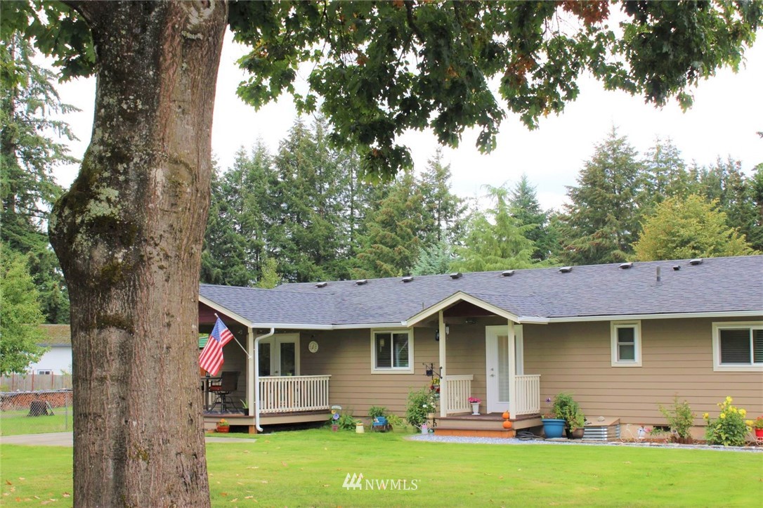 9830 178th Way Southwest Rochester, WA 98579 - Photo 2 of 25