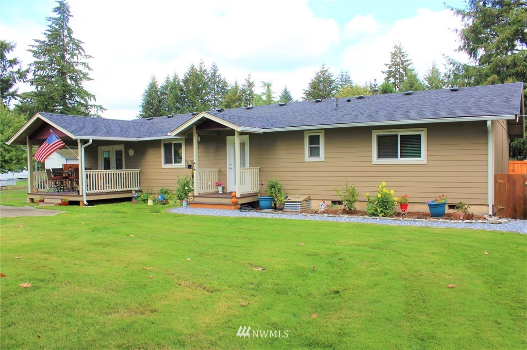 9830 178th Way Southwest Rochester, WA 98579 - Photo 3 of 25